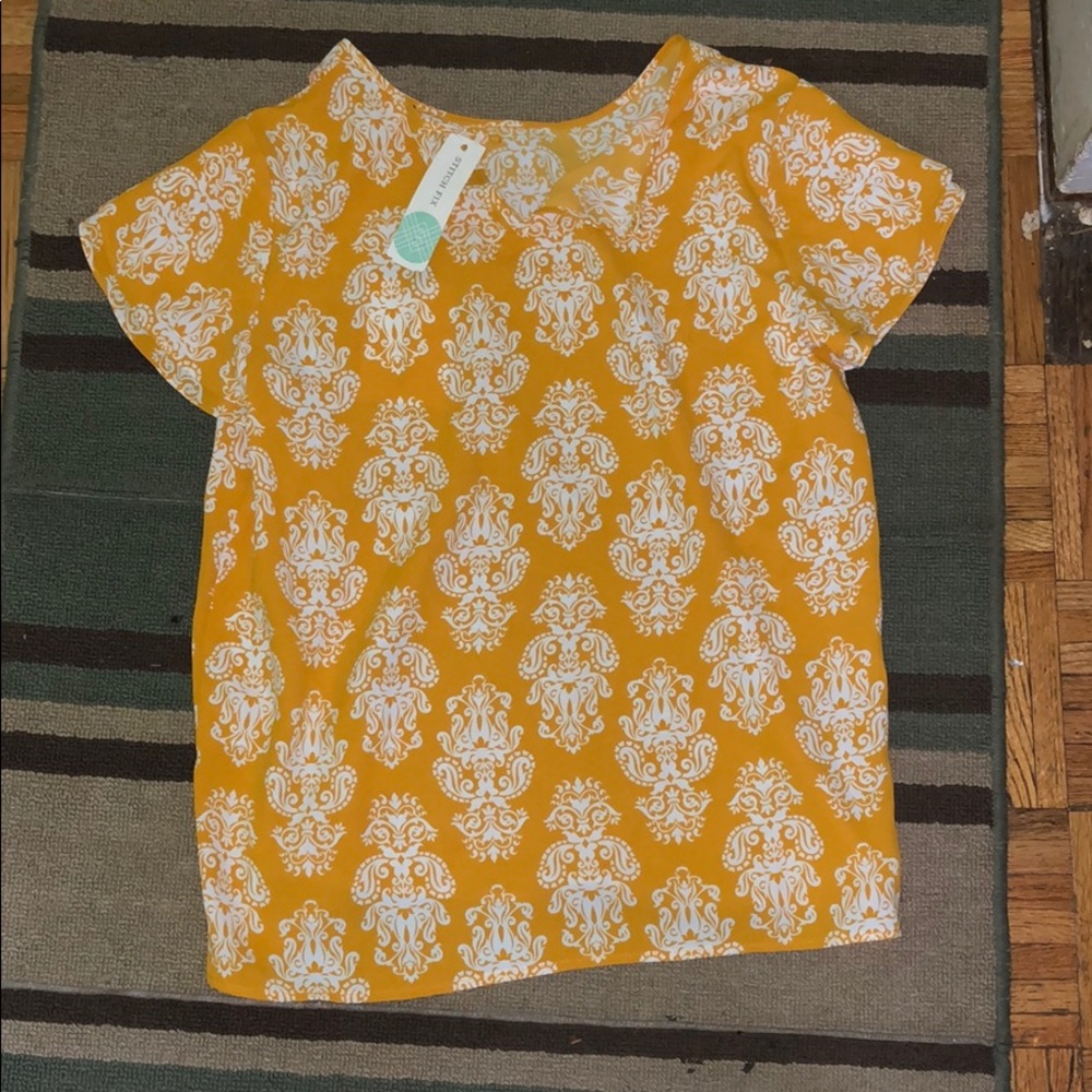 41 hawthorn T Shirt Women